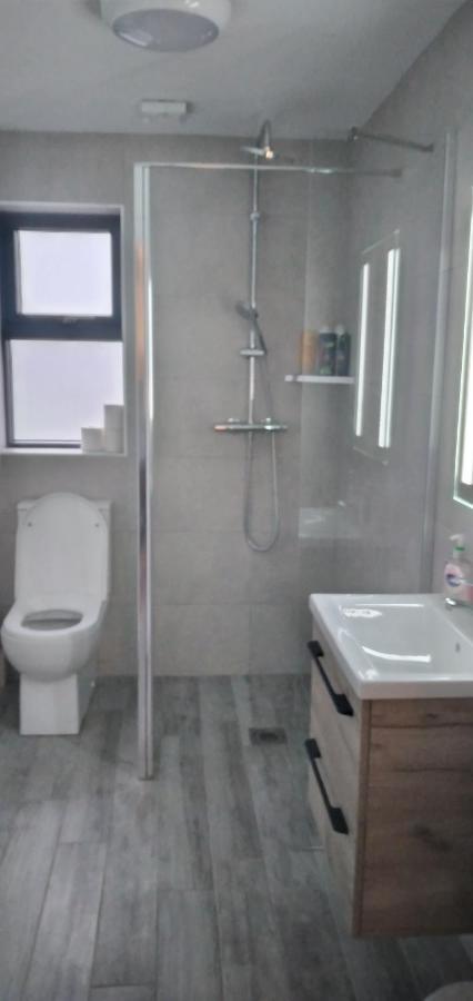 Kathleens Cottage Quilty Екстериор снимка
